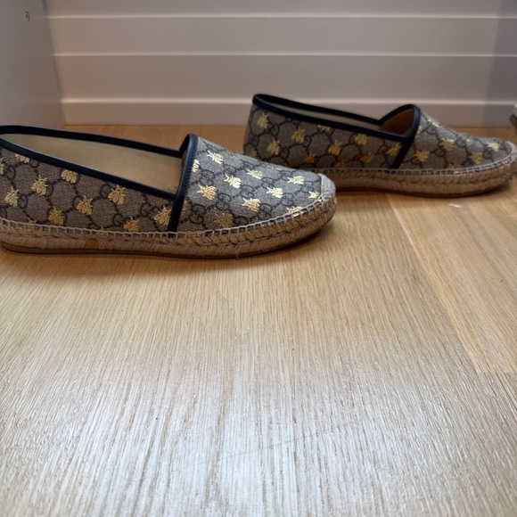 Gucci Bee Espadrilles - Picture 2 of 3